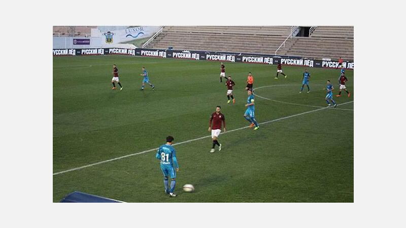 El Sparta de Praga vence al Zenit de San Petersburgo en un amistoso disputado en el Guillermo Amor