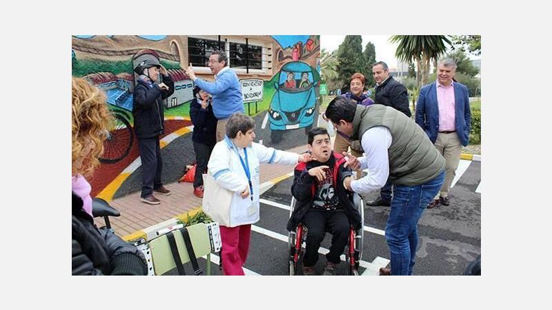 Les persones amb mobilitat reduïda poden gaudir ja del Parc Infantil de Trànsit