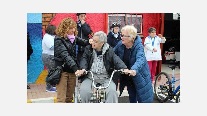 Les persones amb mobilitat reduïda poden gaudir ja del Parc Infantil de Trànsit