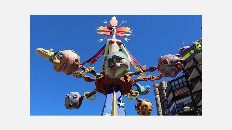 Benidorm se dispone a vivir las fiestas falleras tras la plantà de sus tres monumentos