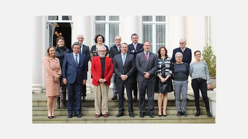 La embajada de España en Londres ofrece una recepción a la delegación española en el marco de la inauguración del “Gran Benidorm”