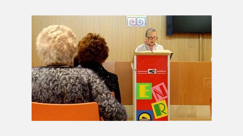 Benidorm inicia con la lectura de El Quijote la celebración del Día Internacional del Libro
