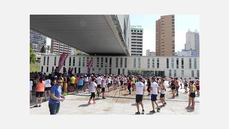 El ‘Zumbathon’ de Anémona reúne a mas de mil personas solidarias en Benidorm