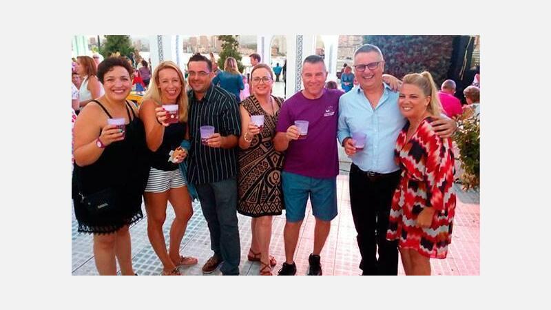 La Associació de Penyes protagoniza la verbena más limpia y sostenible en el Castell