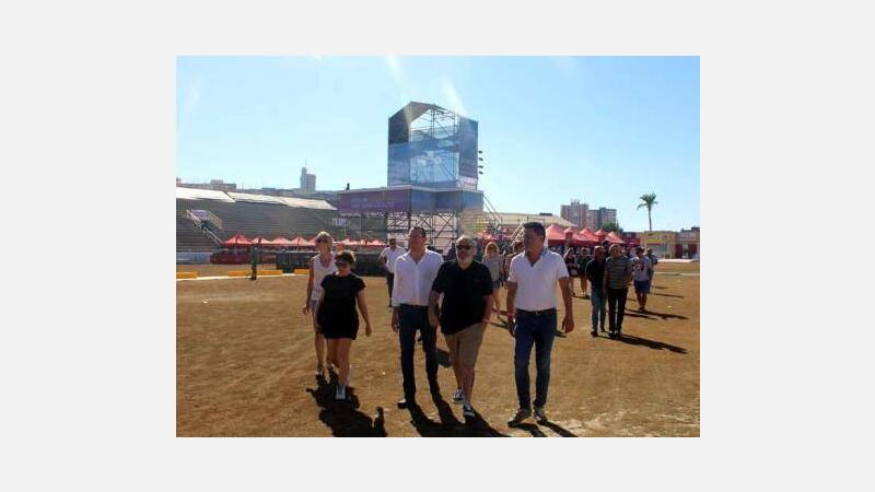 Benidorm encara una nueva edición de record del Low Festival