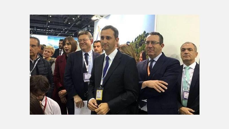Benidorm promociona su oferta en la feria de turismo del Reino Unido, su principal mercado emisor