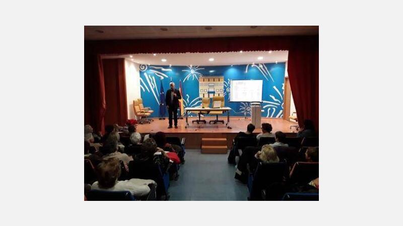 Una conferencia centrada en jóvenes y adolescentes clausura las jornadas del Día Internacional Contra la Violencia de Género