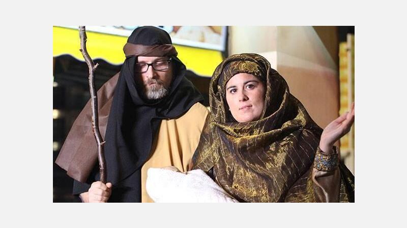 Miles de niños dan la bienvenida a Melchor, Gaspar y Baltasar en Benidorm