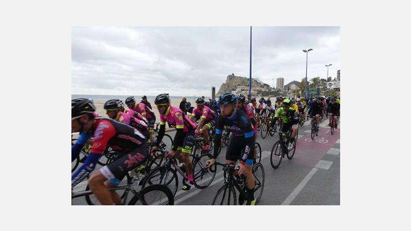 Paul Double vence en la etapa de Benidorm la de la XXXII Volta Ciclista a La Marina