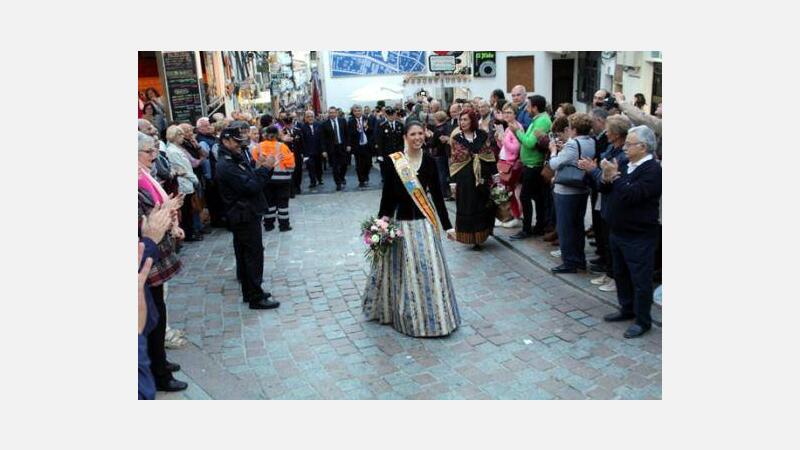 Más de un centenar de entidades festeras participan en la Ofrenda a la Mare de Déu del Sofratge en los actos del 278 Aniversario del Hallazgo de la patrona de Benidorm