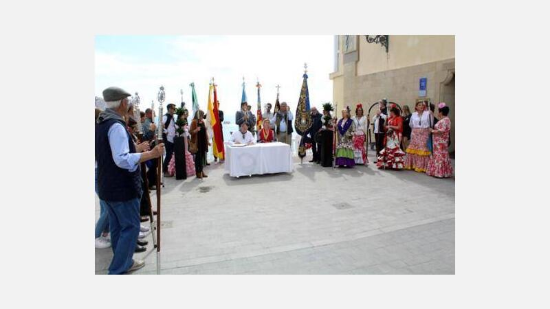 La Hermandad del Rocío celebra su tradicional Triduo y Simulacro de despedida