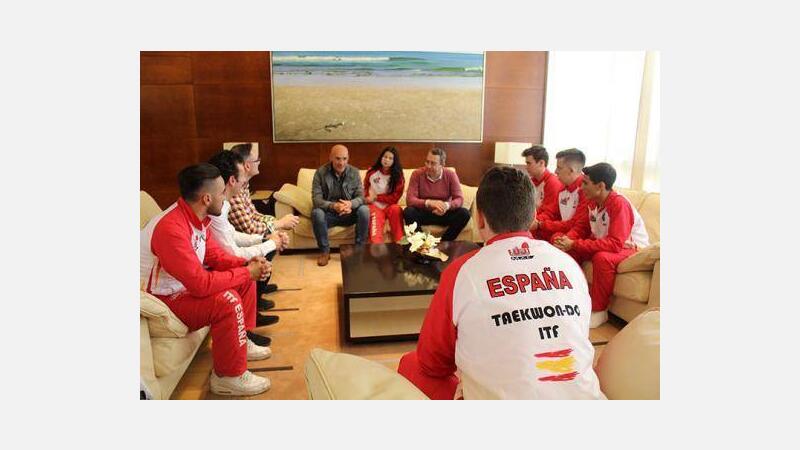 Alumnos del TAE Benidorm compiten con la selección española en el Campeonato de Europa de Taekwon-Do ITF