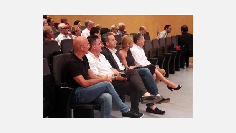 El trompetista Héctor Buigues gana el XX Concurso de Música de Benidorm