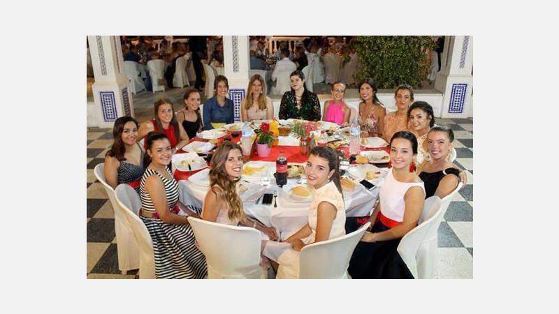 El Castillo, escenario de gala para la cena en honor de Sant Jaume, patrón de Benidorm