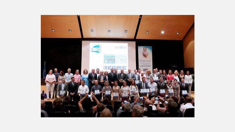 Benidorm premia la labor del “gigante” del sector turístico TUI, del Instituto Tecnológico Hotelero y de la agencia Sunsea Travel 