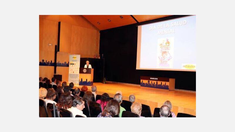 Benidorm suma su voz a AFEM y reclama educar para frenar el avance de las enfermedades mentales y lograr la inclusión