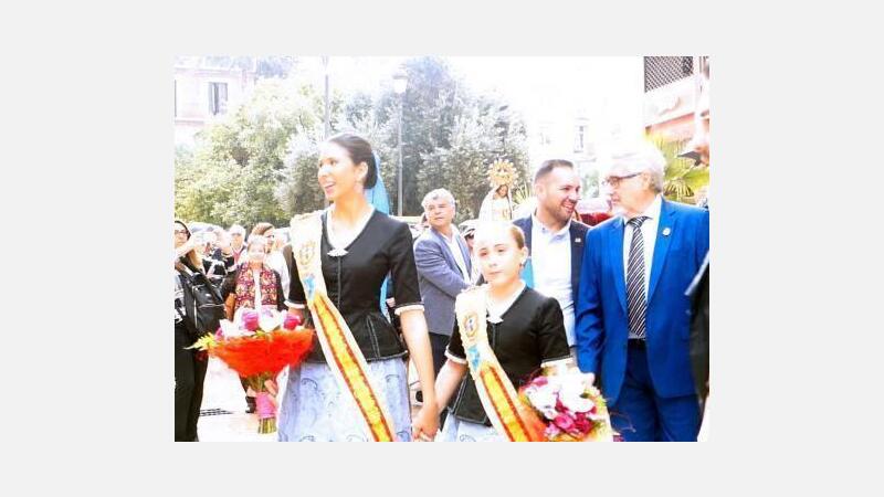 Las Fiestas de Benidorm acompañan a la Virgen del Sufragio en su visita a la ‘Geperudeta’