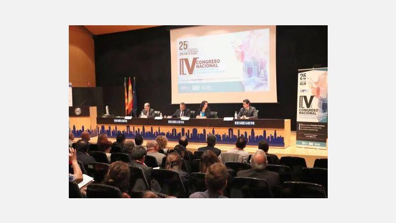 Benidorm acoge el IV Congreso Nacional de Apartamentos y Viviendas Turísticas