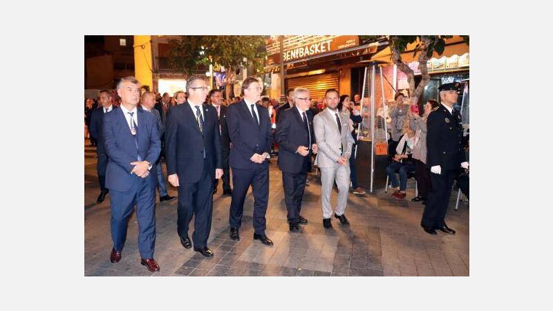 Benidorm continúa con sus Fiestas Mayores dedicando hoy sus actos a San Jaime Apóstol