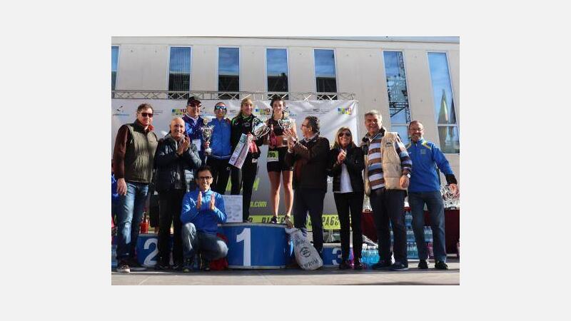 Más de 750 corredores completan los 10K de Benidorm 