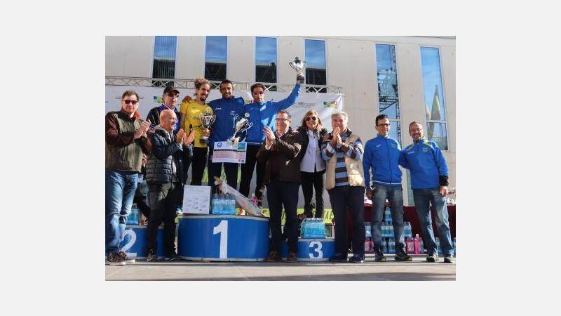Más de 750 corredores completan los 10K de Benidorm 