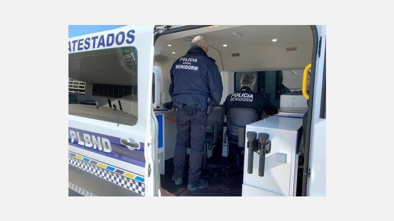 La Policía Local estrena un nuevo vehículo de atestados dotado con la última tecnología en seguridad y conectividad
