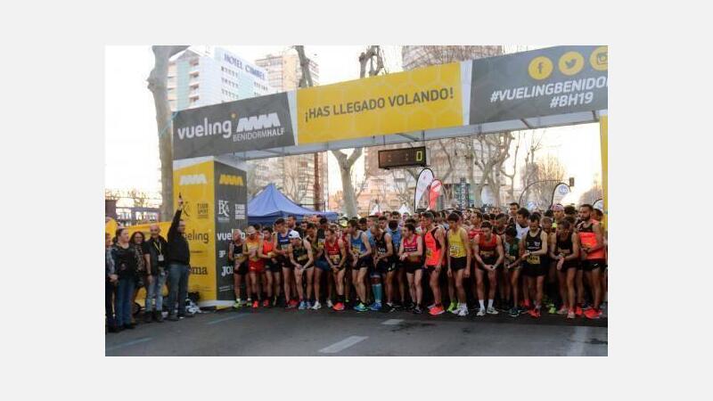 Hassane Ahoucher y Patricia Cabedo se imponen en el Vueling Benidorm Half 2019