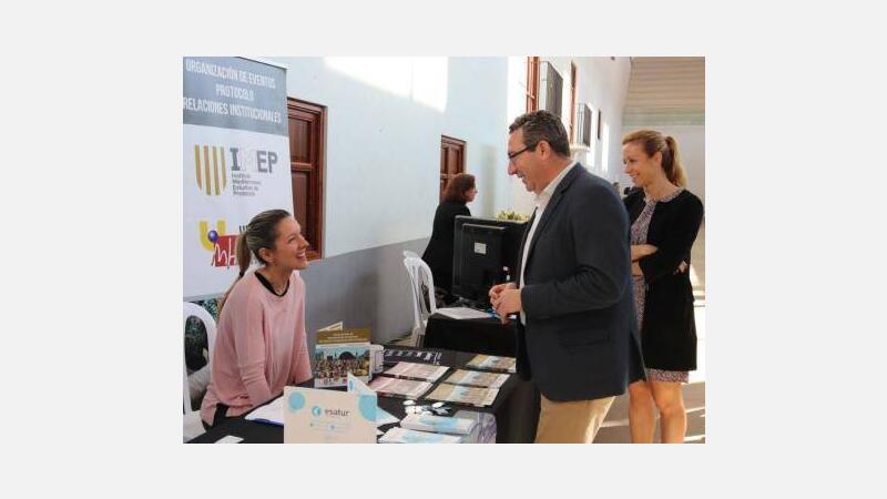 Benidorm informa al alumnado de las opciones formativas a su alcance en las ‘Jornadas de Orientación Educativa’ 