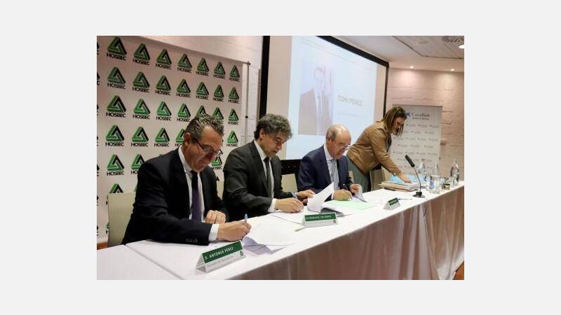 El alcalde destaca el papel de Hosbec “en los proyectos que han colocado a Benidorm en la élite de las ciudades innovadoras”