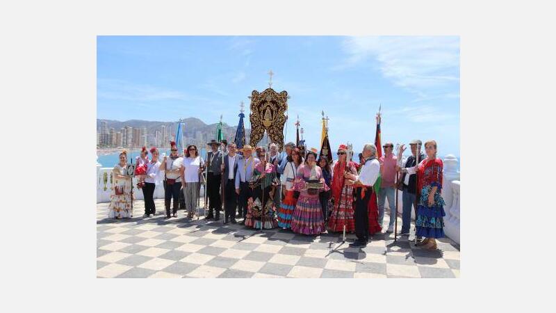 La Hermandad del Rocío celebra su tradicional Triduo y Simulacro de despedida