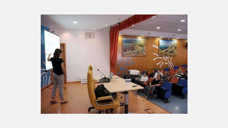 La concejalía de Igualdad impulsa el curso de formación especializada para la prevención de la(s) violencia(s) de género