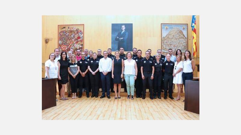 Benidorm incorpora 13 agentes interinos que reforzarán la plantilla de la Policía Local hasta final de año