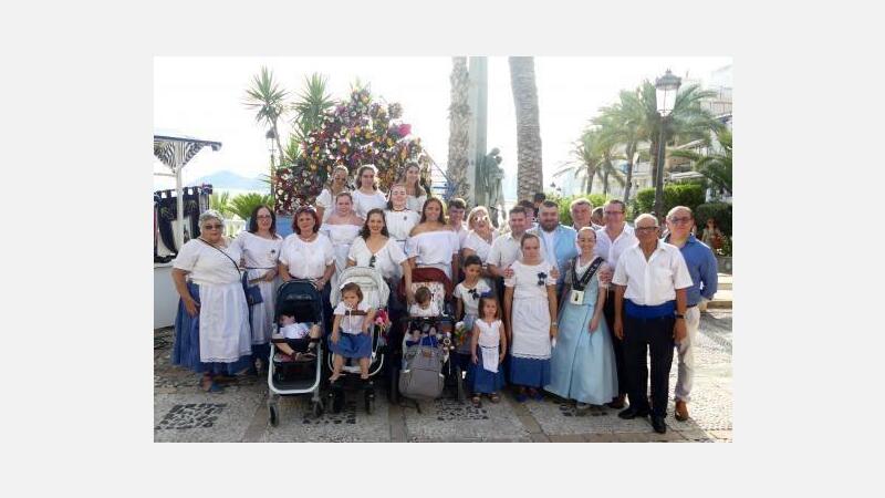 Ofrenda a los caídos en la mar con motivo de la festividad de la Virgen del Carmen