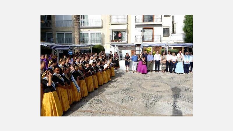 Ofrenda a los caídos en la mar con motivo de la festividad de la Virgen del Carmen
