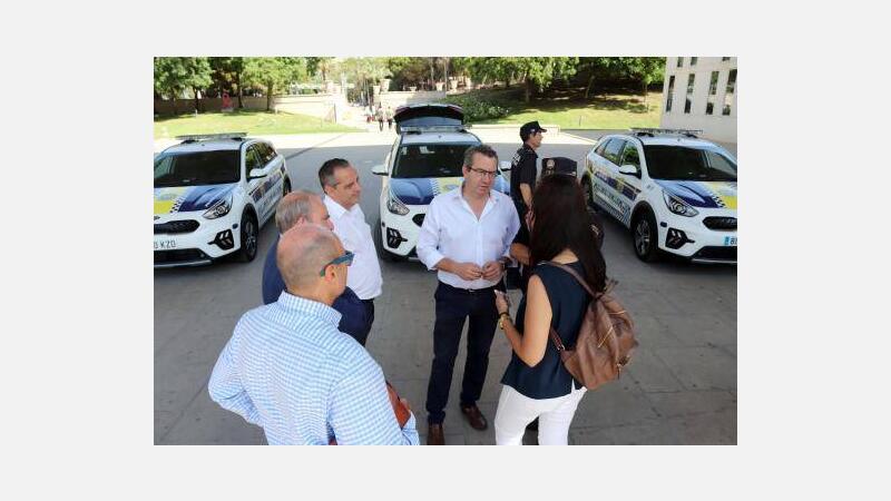 La Policía Local incorpora a su parque móvil siete vehículos híbridos de última generación