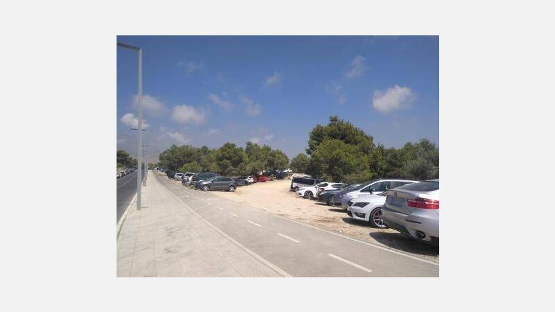 El PSOE solicita que se impida el acceso de vehículos a una zona del Parque de Foietes