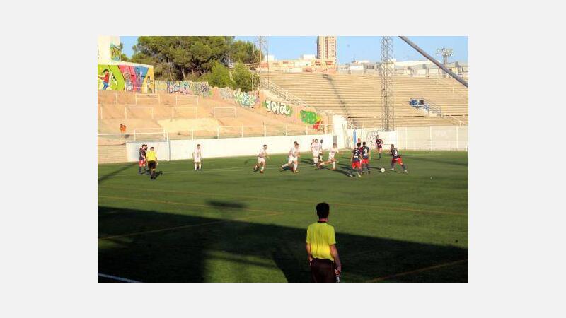 La afición del Benidorm CD arropa a Aspanion en el primer encuentro liguero