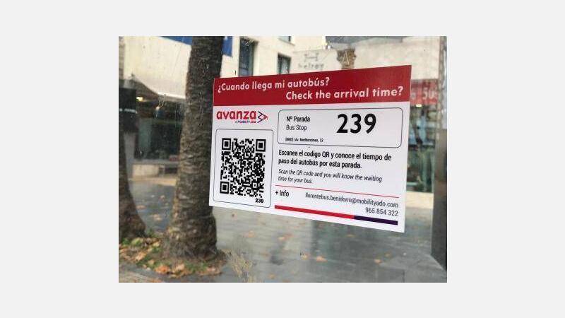 Grupo Avanza instala códigos QR en las paradas del autobús urbano para saber el horario de llegada de los vehículos