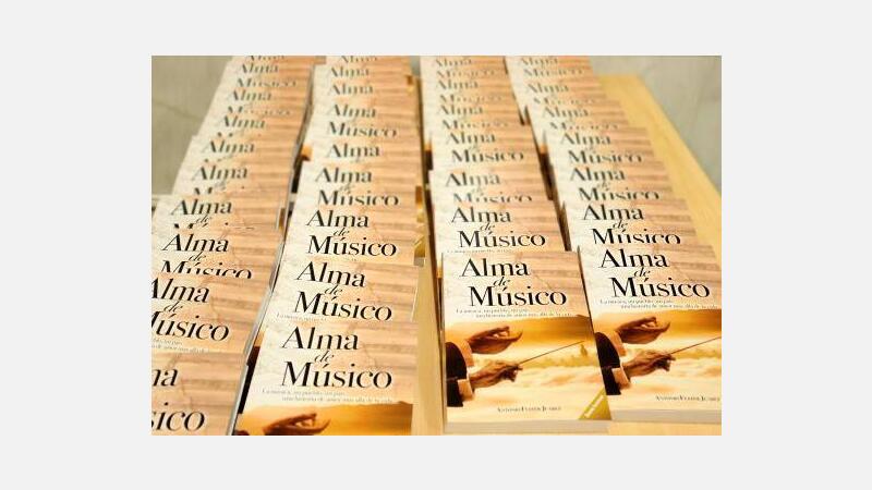 Antonio Fuster Juárez presenta ‘Alma de músico’ en la Casa del Fester