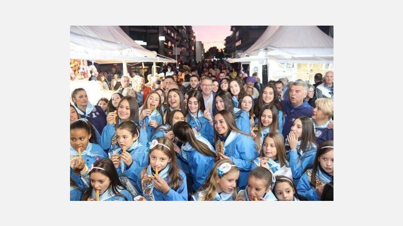 Marina Carrillo y Paula Mayor encienden la fiesta en Benidorm