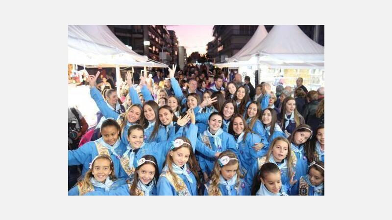 Marina Carrillo y Paula Mayor encienden la fiesta en Benidorm