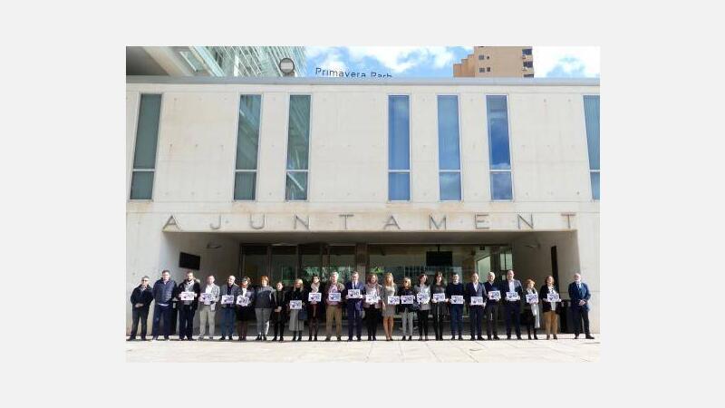 Benidorm conmemora el día internacional para la eliminación de la violencia contra la mujer