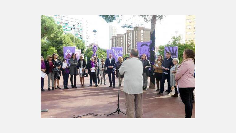 Benidorm conmemora el día internacional para la eliminación de la violencia contra la mujer