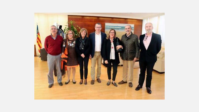 El Ayuntamiento subvenciona económicamente a los colectivos sociales de Benidorm