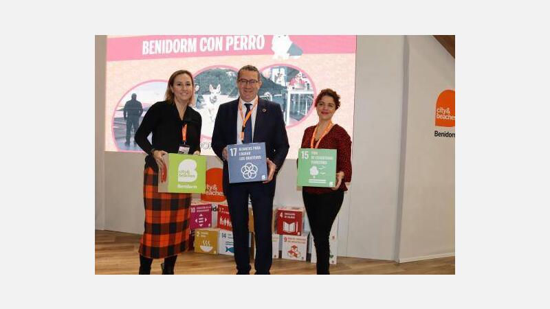 Benidorm exhibe su oferta ‘dog-friendly’, un segmento que suma más de 7 millones de viajeros anuales