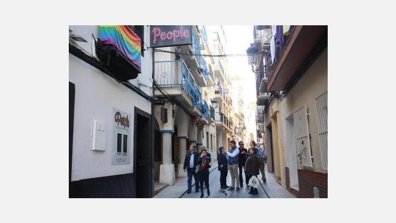 El Ayuntamiento cumple las demandas vecinales del Centro Histórico de Benidorm