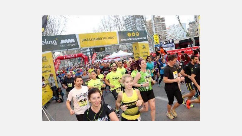 Ouais Zitane y Noelia Valle, vencedores de la media maratón Vueling Benidorm Half