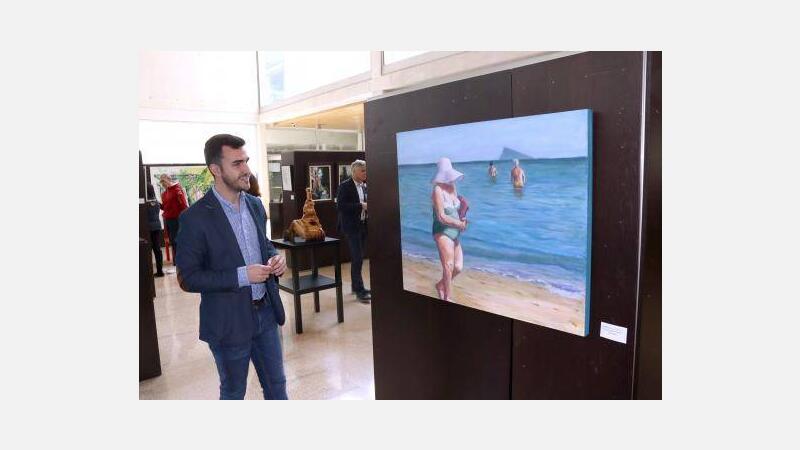 La exposición del Nuevos Creadores reúne 29 pinturas y esculturas de autores de toda España