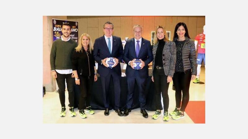 El Balonmano Benidorm subcampeón de la XXV Copa S.M. El Rey de Balonmano tras caer en la final ante el favorito el FC Barcelona (40-25)