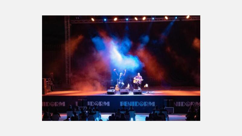 Reencuentro de los M-Clan más íntimos con su público en las Benidorm Summer Nights